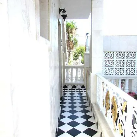 Castellino Zwillingsstudios 2 Apartment